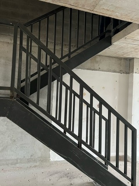 Corrimão de ferro para escada externa
